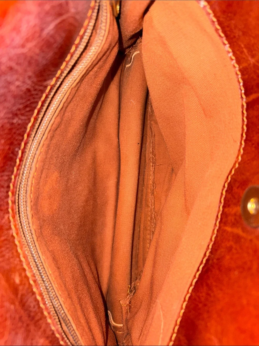 Women's Brown Leather Shoulder Bag - Classic Vintage Style